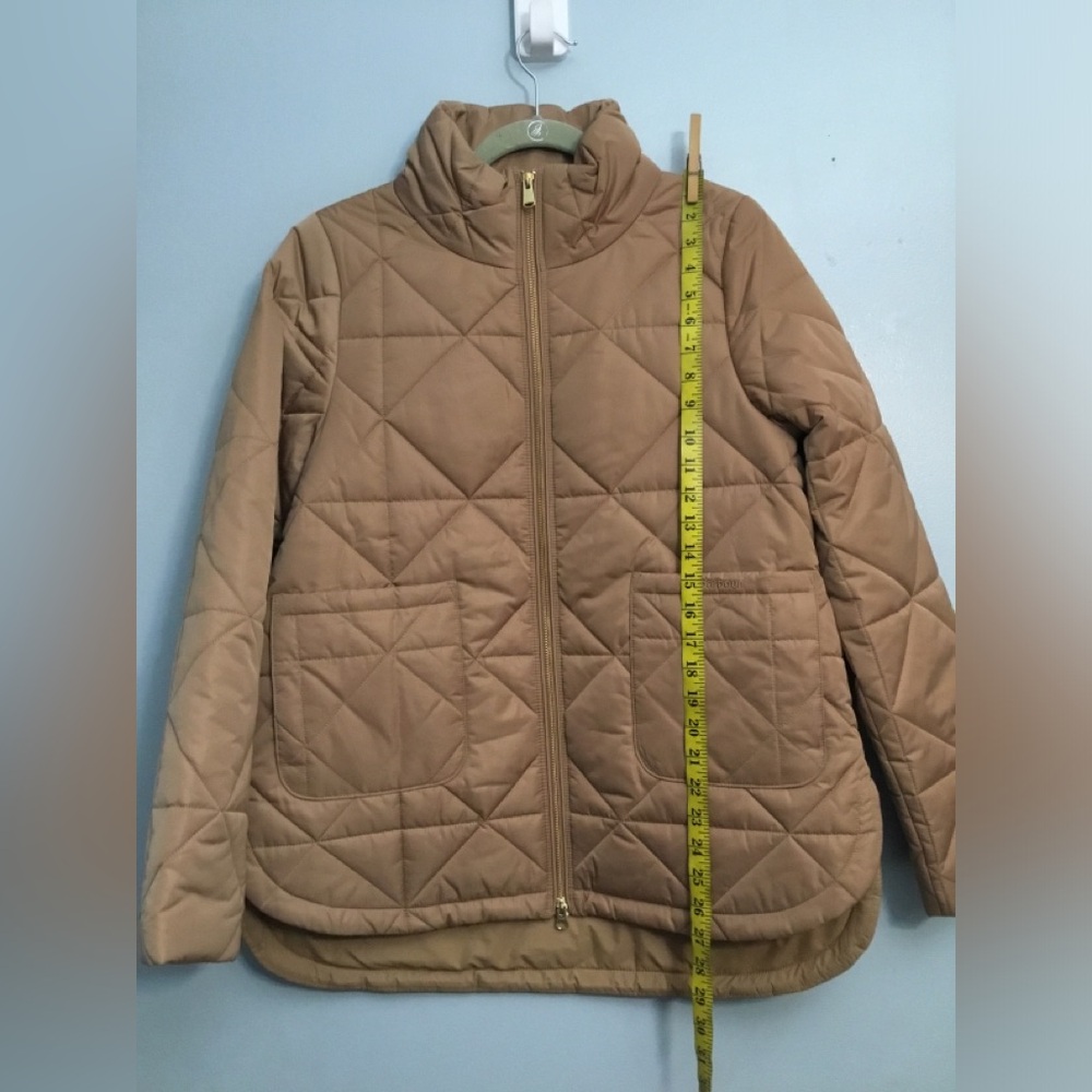 Barbour women’s Tan Quilted Puffer Jacket